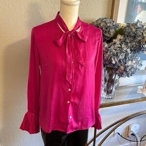 Banana Republic pink tie neck blouse with bell sleeves size small